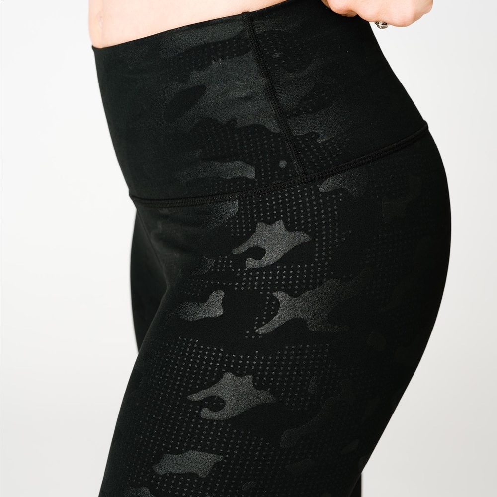 Black Battleship Camo Luxe Hi-Rise 7/8 24"